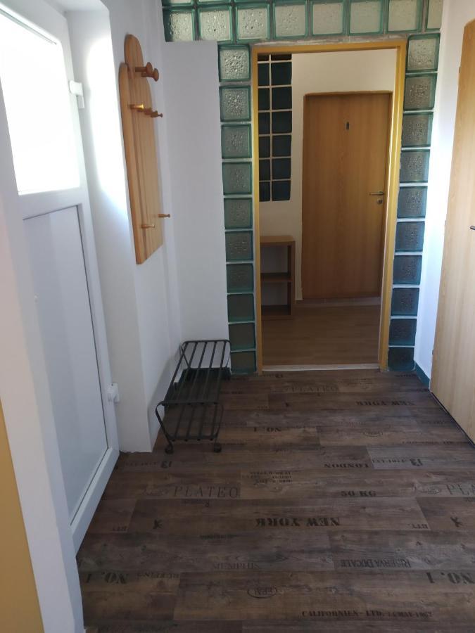 شقة Melcany  في Apartman Blizko Brna S Dobovymi Dekoracemi المظهر الخارجي الصورة
